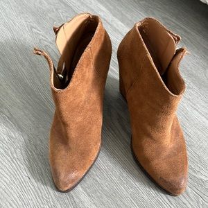 Zara suede camel color distressed bootie. Great condition.